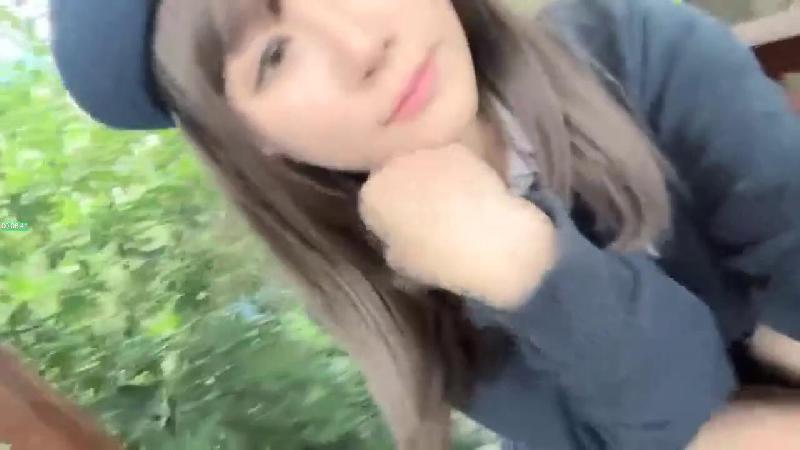 【京魚儿】19歲童顏巨乳少女學生服公園涼亭刺激玩跳蛋✨✨✨白皙大奶多毛嫩穴道具自慰噴水流白漿玩到翻白眼