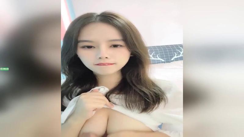 長相甜美氣質女神黑色網襪露臉自道具慰特寫逼逼【無碼】【大陸】【露臉】【國語】【國產】【口交】
